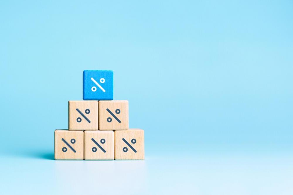 Президент ввел кредитные каникулы